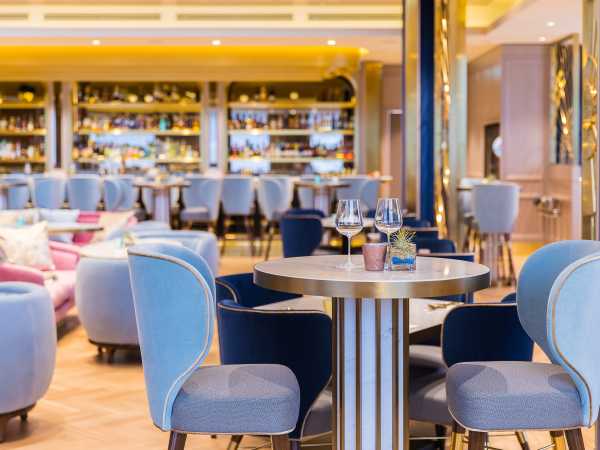 H Tasting Lounge Dining Room
