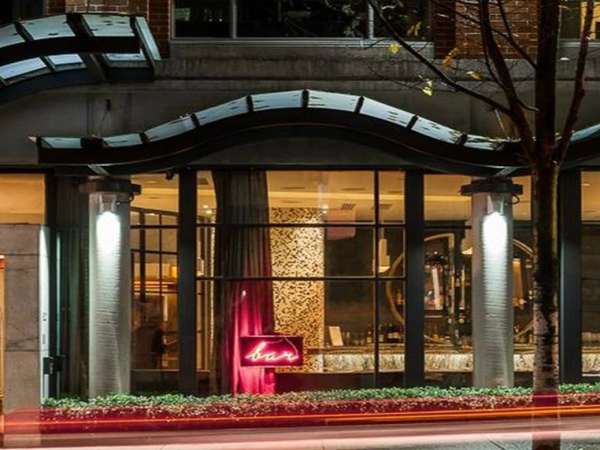 OPUS Hotel Vancouver