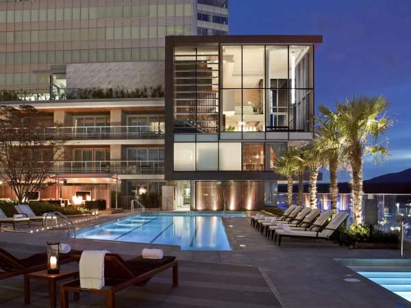 Fairmont Pacific Rim