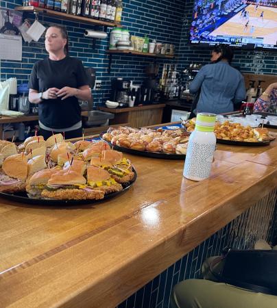 Stella's on 7th