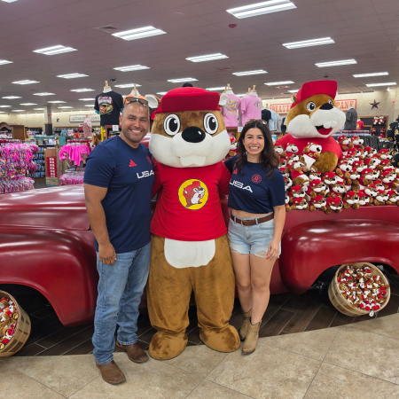 Buc-ee's: VFR Winners with Mascot
