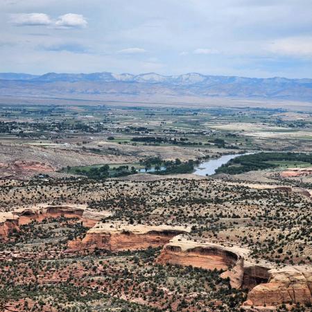 View of Grand Junction from Rattlesnake Arches