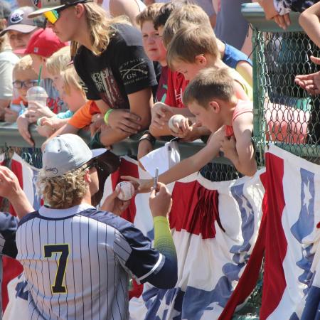 JUCO Player Signing A Baseball