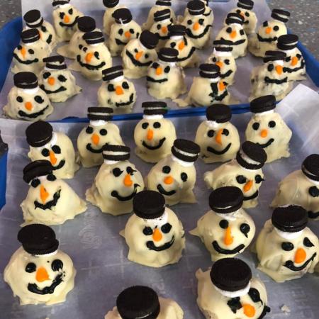 Snowman Igloo Balls!