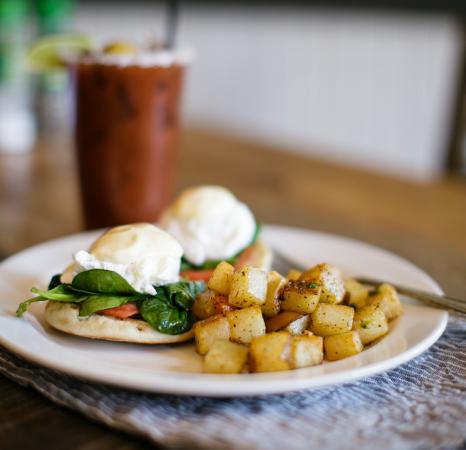 Eggs Benedict with Potatoes