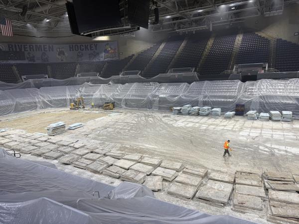 Arena floor construction