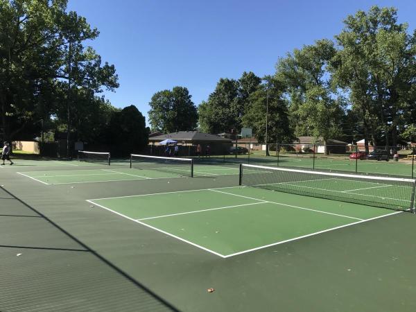 Ray Lawerence Park Pickleball Courts
