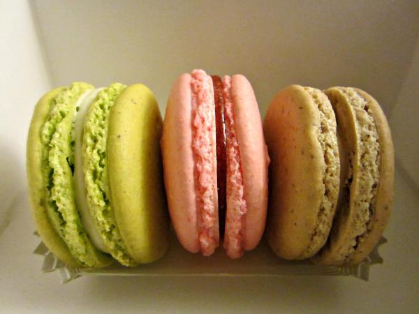 Pistacia Vera macarons