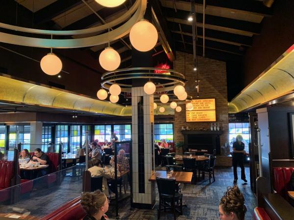 Photo showing the interior of Cap City Fine Diner.