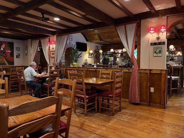 La Chatelaine Interior