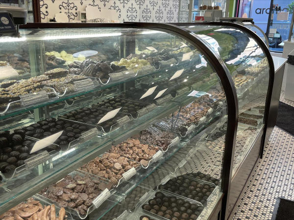 Kilwins Chocolate Case