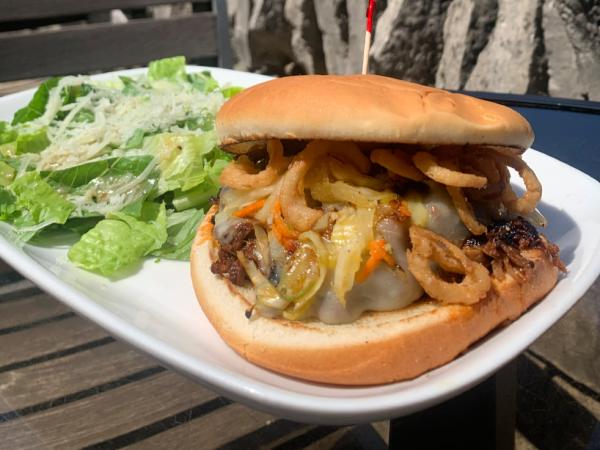 Oscar's Cheeseburger