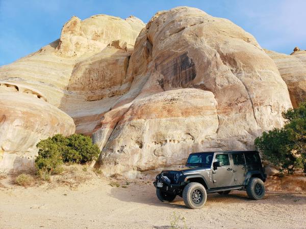 Picture of Jeep Outside in Front of Giant Rock