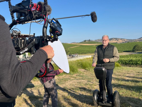 Peter Greenberg, The Travel Detective