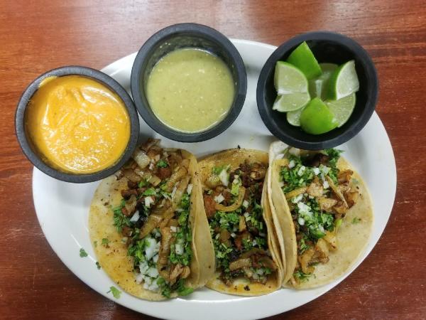 Mariachi Tacos