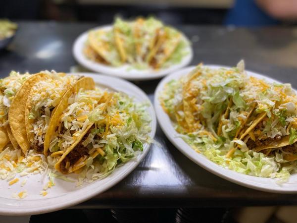 El Tapatio Tacos