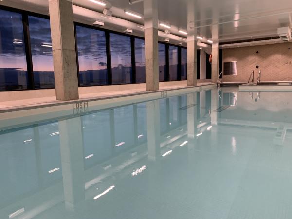 Dakota Dunes Resort rooftop pool