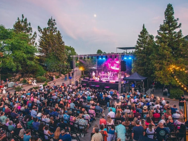 Live music and concerts at South Coast Winery in Temecula, CA