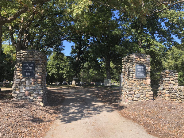 Springvale Cemetery Entrance