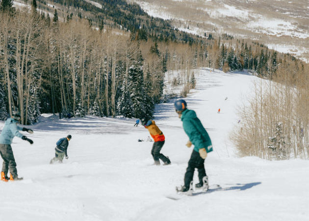 Downhill skiing at Powderhorn Mountain Resort