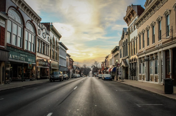 Downtown Shelbyville Main Street