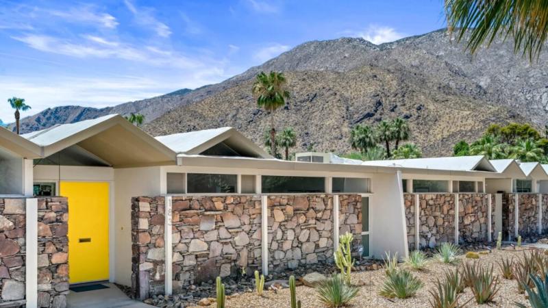 Merito Manor Modernism Week home tour
