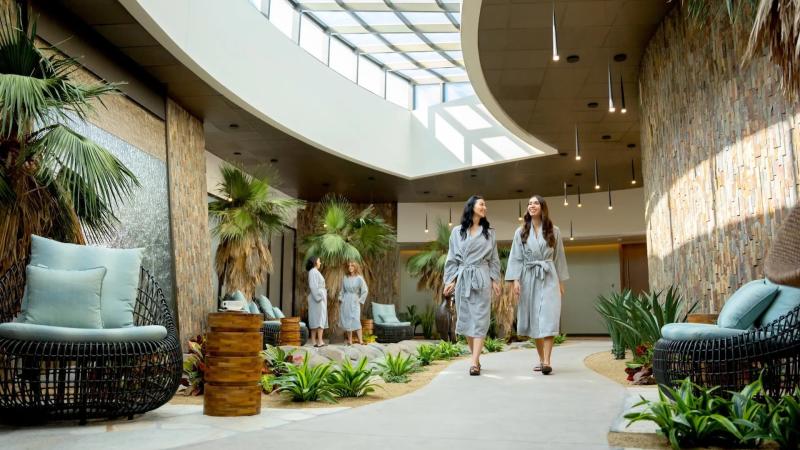 The-Spa-at-Sec-he-Walking-Ladies