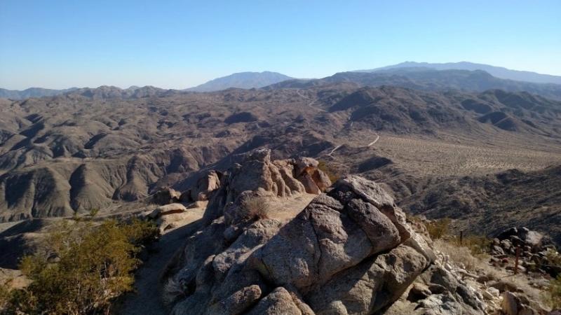 hiking bogert trail murray-hill-credit David W. Lockeretz