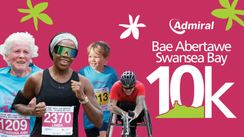 10k runners with the 10k logo on a pink background.