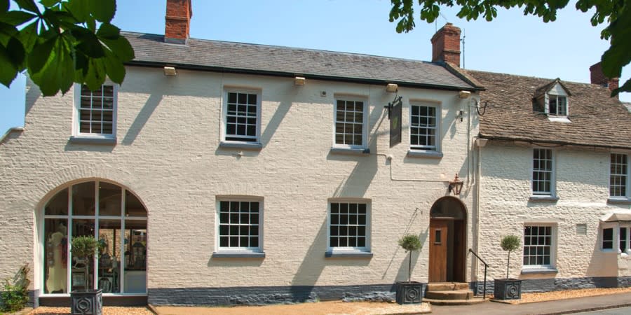 The front of The Wychwood Inn