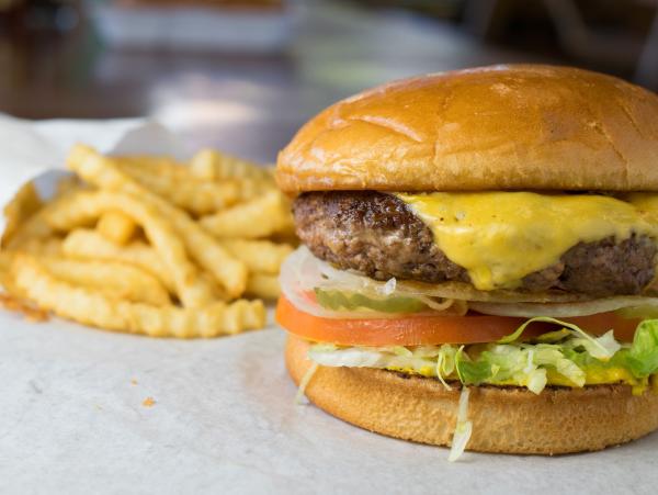 Kincaid's Classic Cheeseburger with Fries