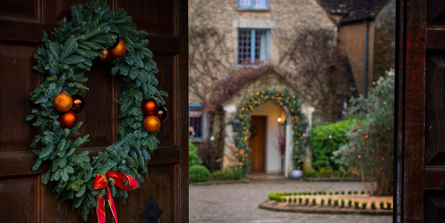 Christmas wreath-making with Emily Hepworth at Whatley Manor