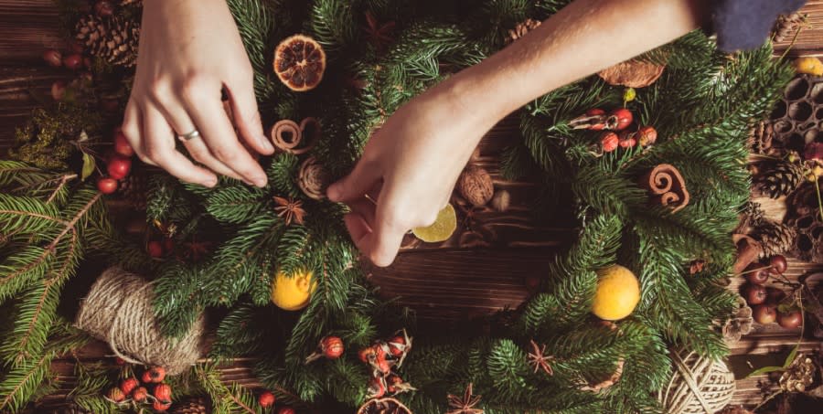 Wreath making at Ellenborough Park