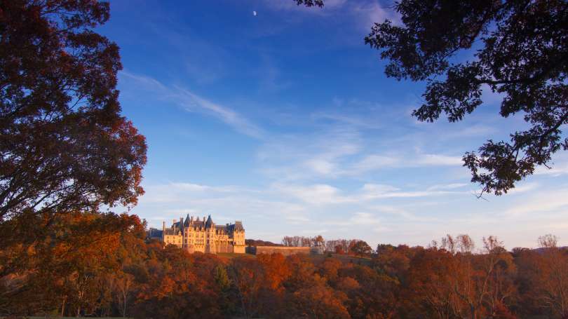 Biltmore Estate Trails Hiking in Asheville N.C