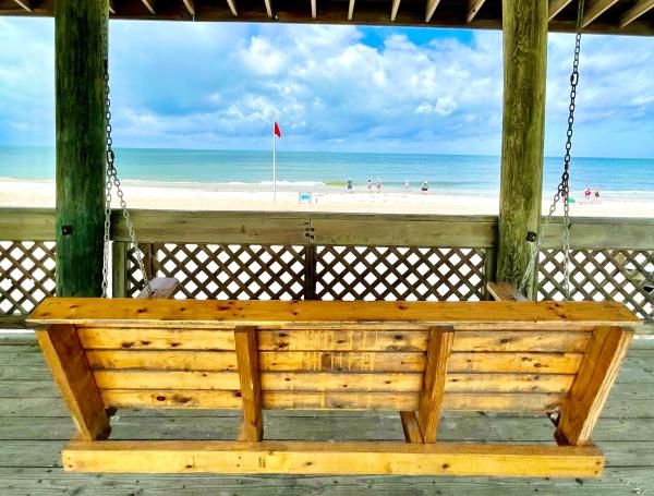 Cape Palms Beach Flag