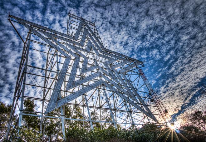 Roanoke Star - Mill Mountain