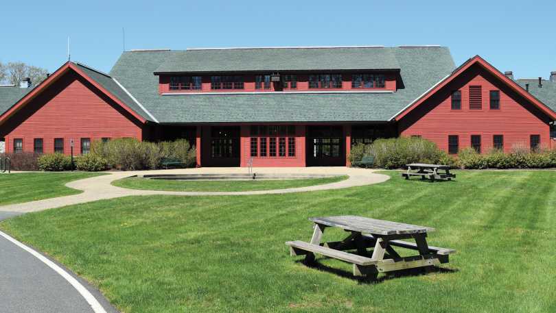 Blackstone River State Park Visitor Center 01