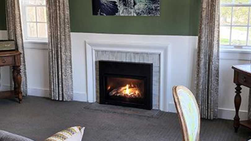 20% Fireside Stays at Shelter Harbor Inn