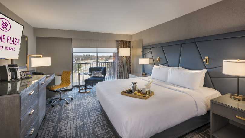 King Guestroom