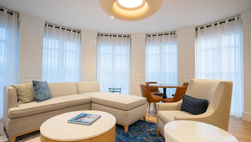 SUITE FOR YOUR SWEET