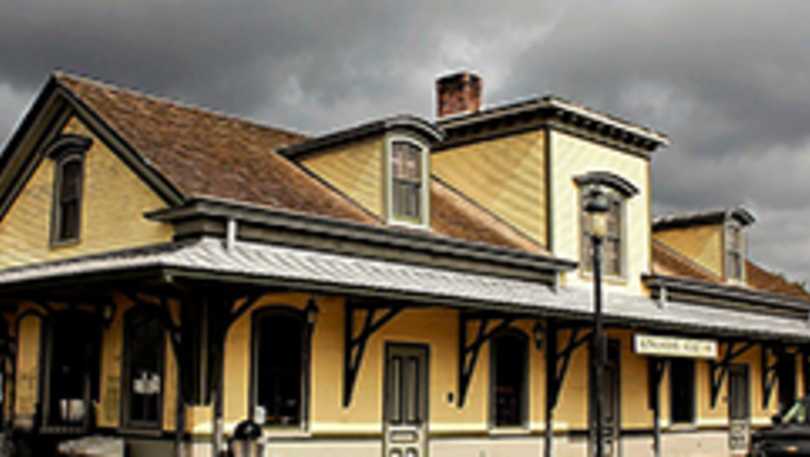 Kingston_Railroad_Station.jpg
