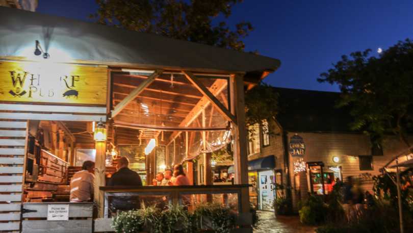 Wharf Pub