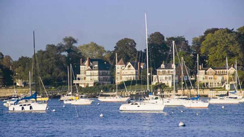 Wyndham Newport Overlook