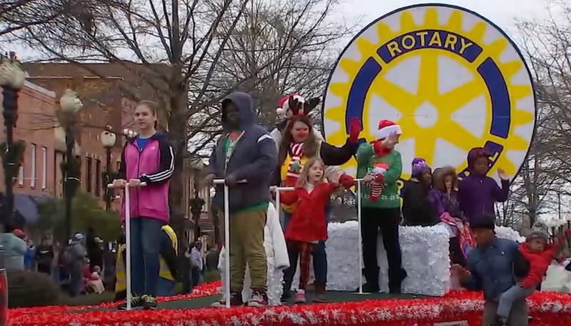 Fayetteville Rotary Christmas Parade