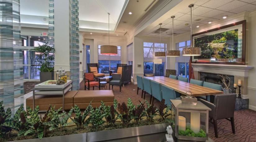 Hilton Garden Inn Lobby