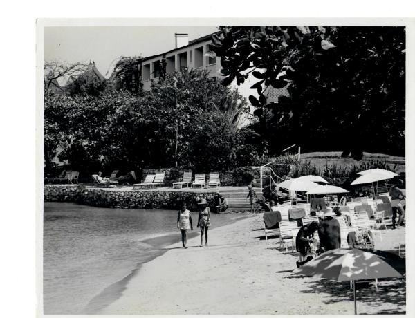 Round Hill Hotel in 1988