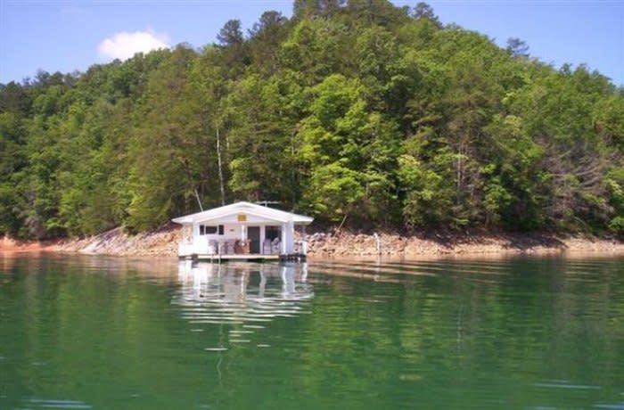 Floating Cabins