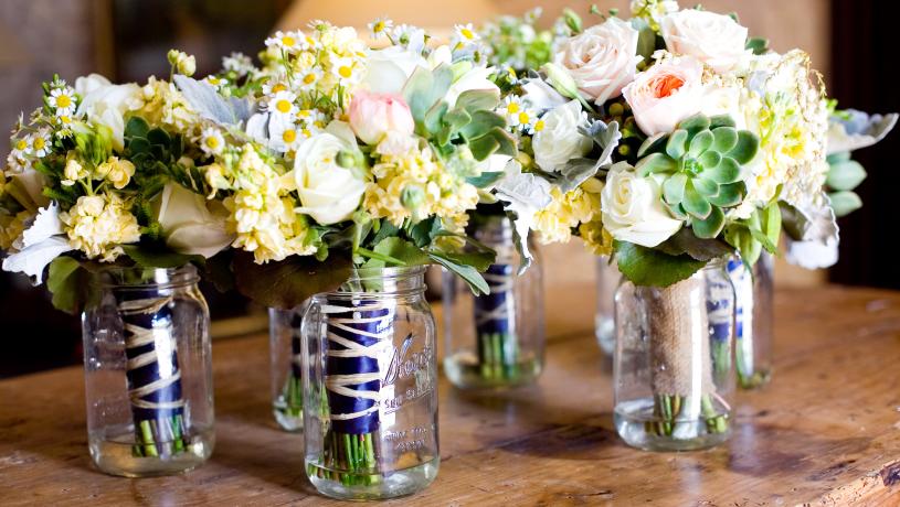 Flower in Vases Floral Arrangment
