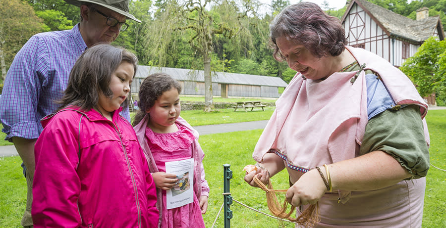 Roman Crafts Day