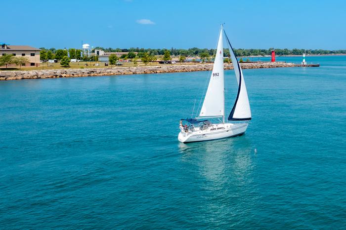 sailboating on Lake Michigan in Kenosha